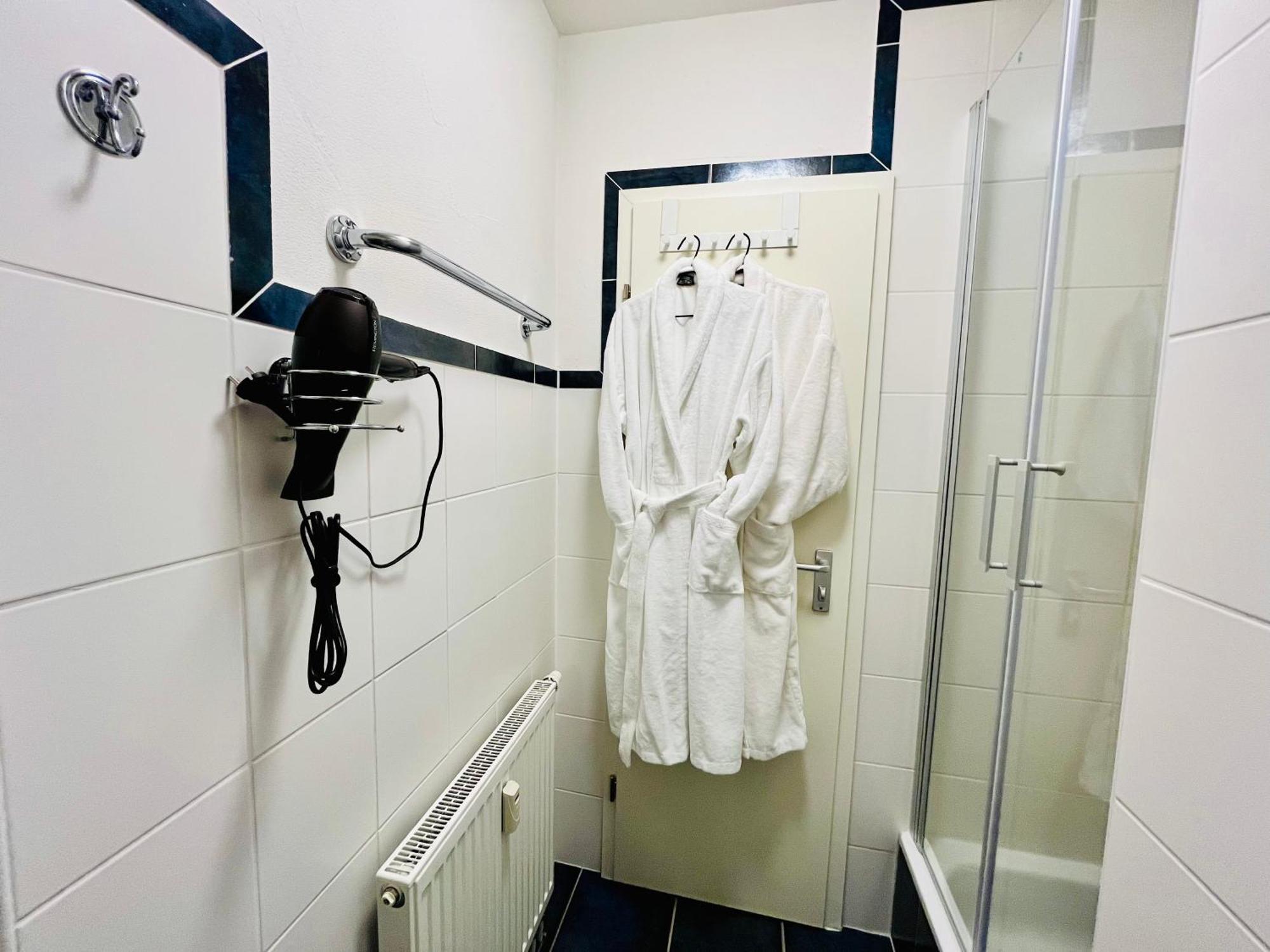 Aycatcherhomes - Top Lage I 4 Personen I Zentral I Altstadt Marburg I Naehe Fluss Lahn I Boutique Apartment Pera ภายนอก รูปภาพ
