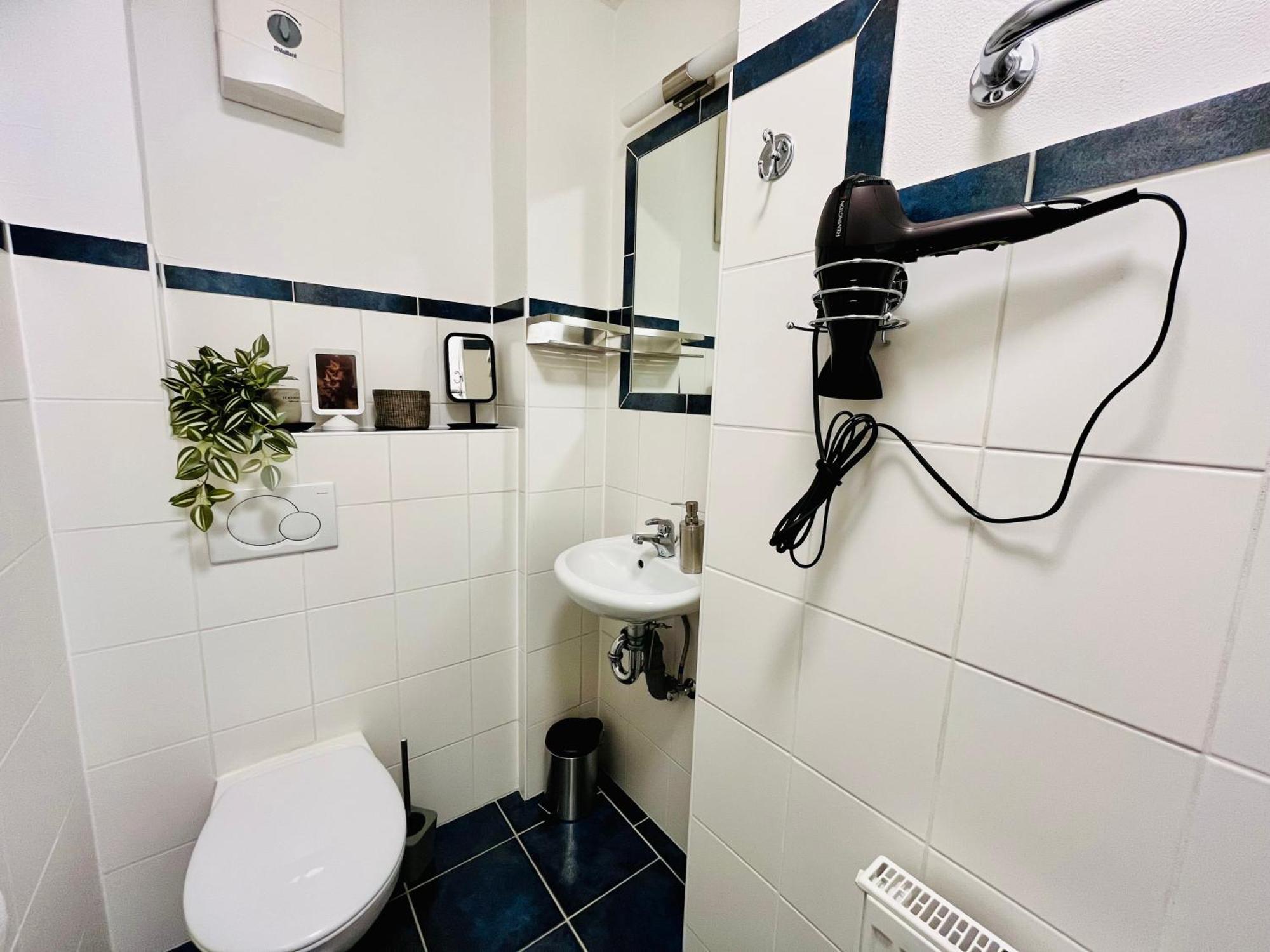 Aycatcherhomes - Top Lage I 4 Personen I Zentral I Altstadt Marburg I Naehe Fluss Lahn I Boutique Apartment Pera ภายนอก รูปภาพ