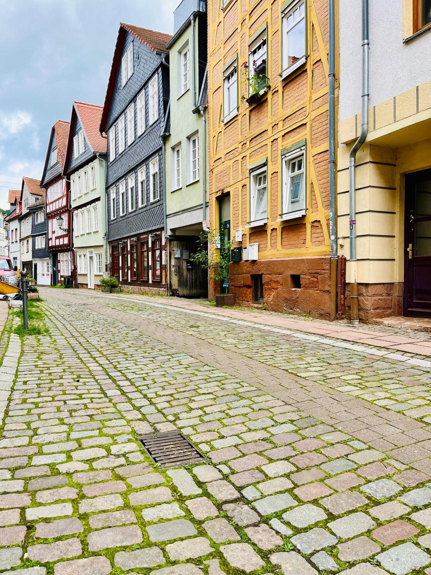 Aycatcherhomes - Top Lage I 4 Personen I Zentral I Altstadt Marburg I Naehe Fluss Lahn I Boutique Apartment Pera ภายนอก รูปภาพ